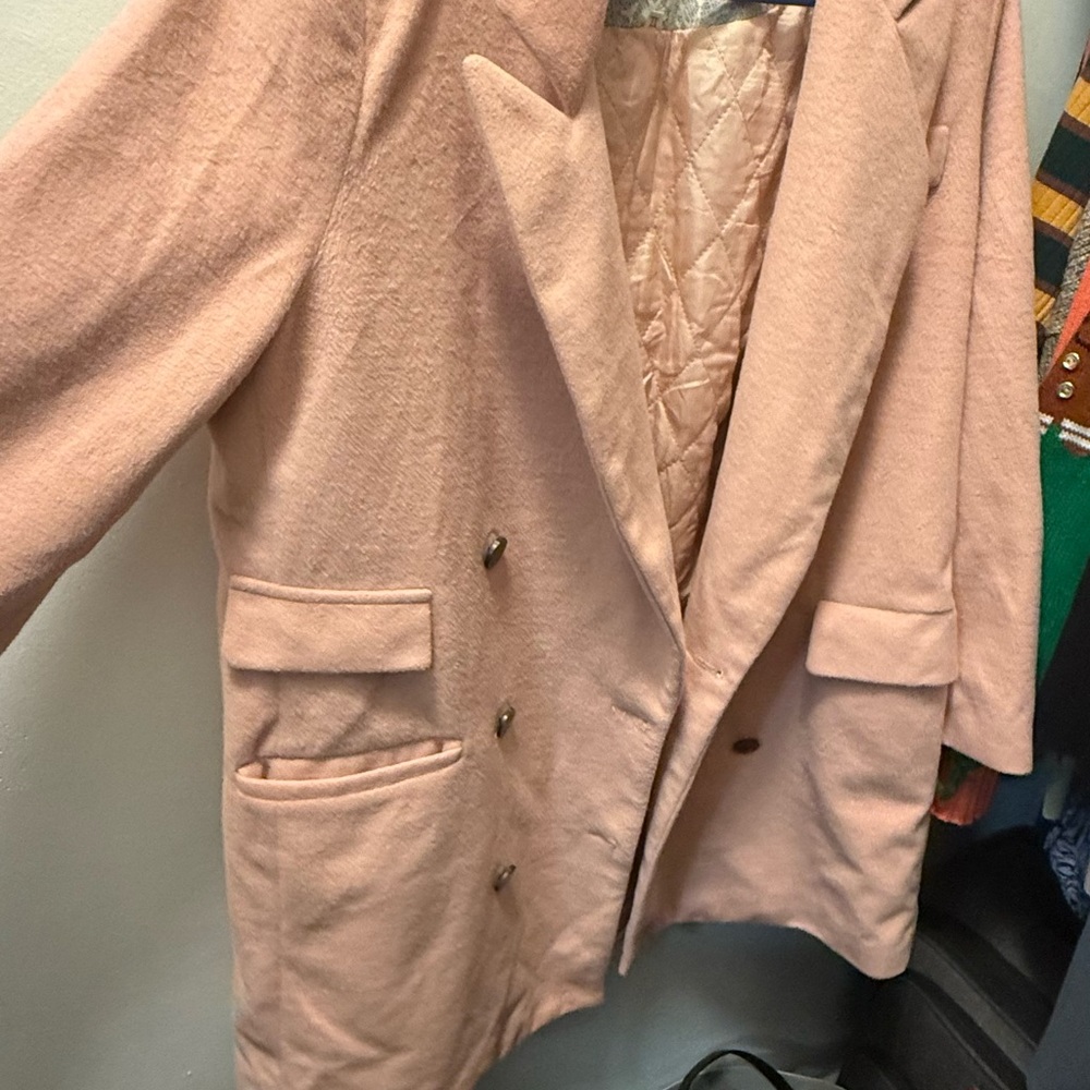 Chic Pink Double-Breasted Coat - image 2